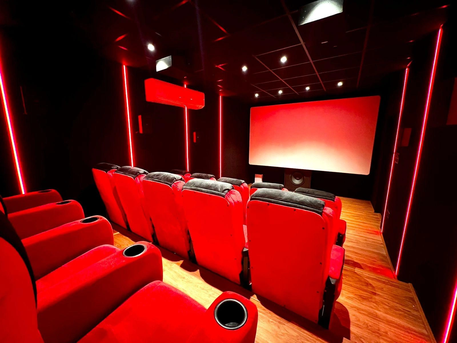 Video Visual Accessory in Chennai