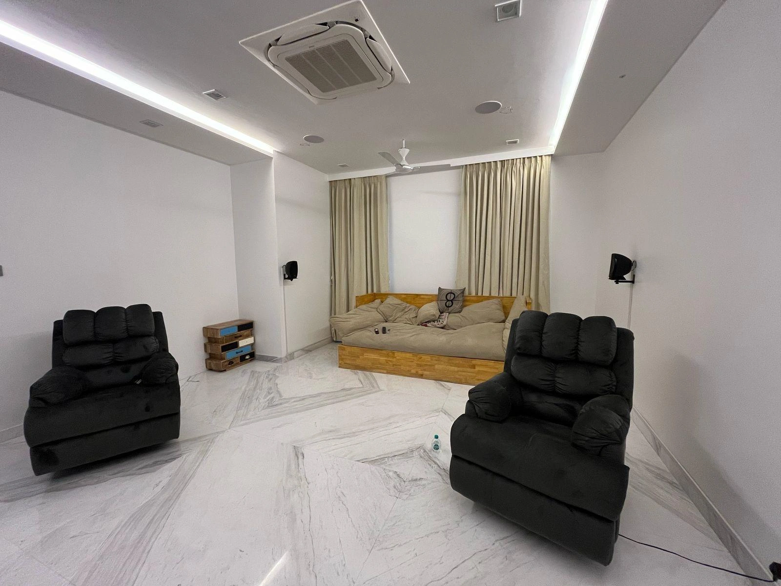 Audio Visual Accessory Dealers in Chennai